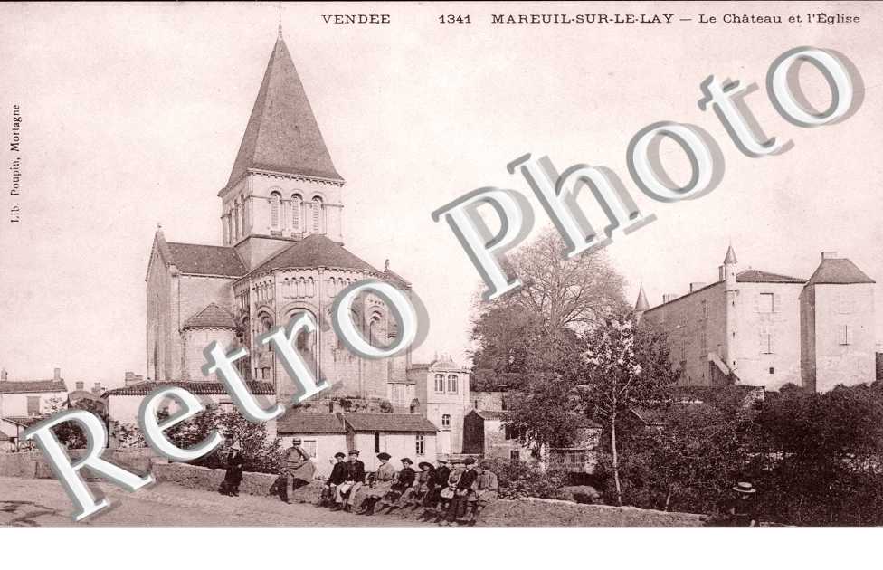 Le chateau et l&#039;eglise