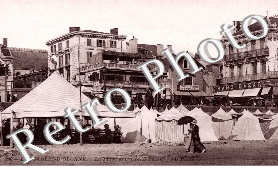 la plage et le grand bazar