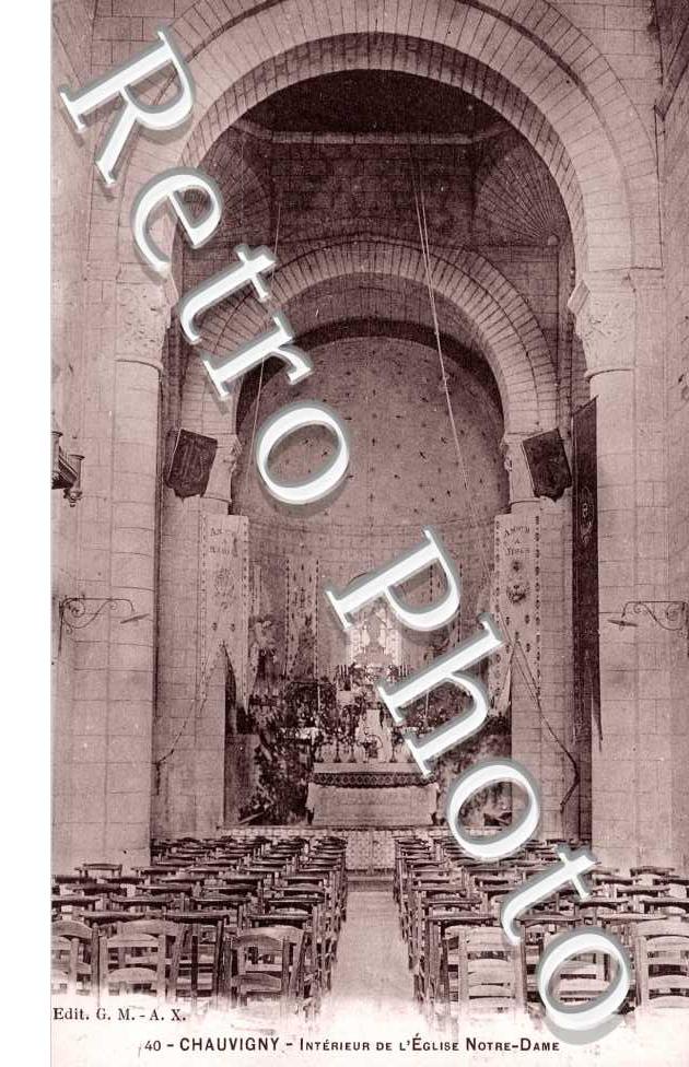 interieur de l'eglise Notre-Dame