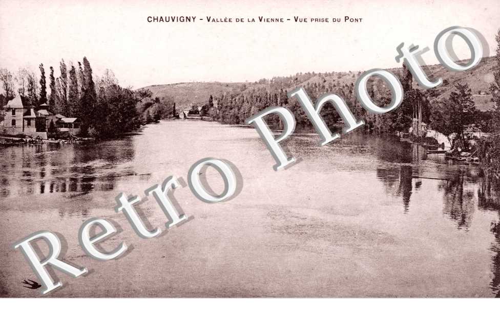 Vallee de la Vienne Vue prise du pont