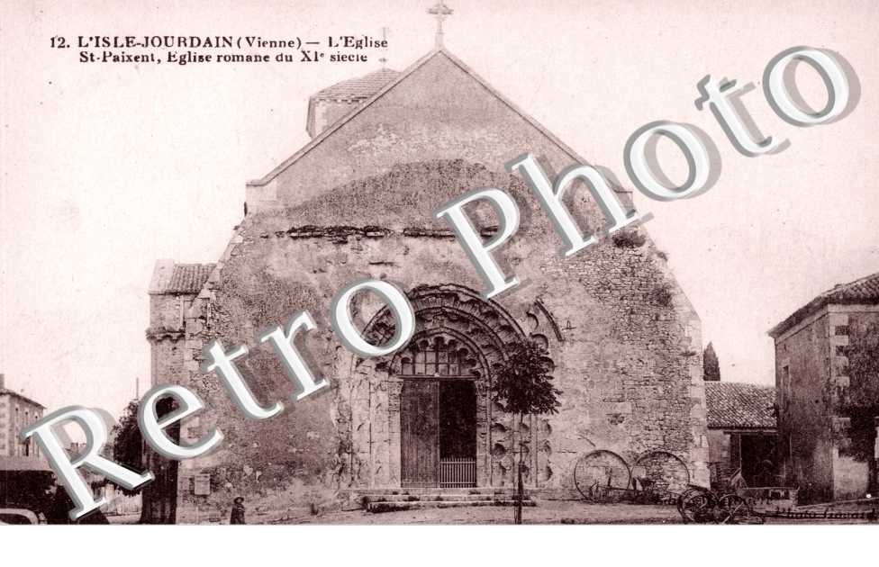 l&#039; eglise St-Paixent, eglise romane du XIe siecle