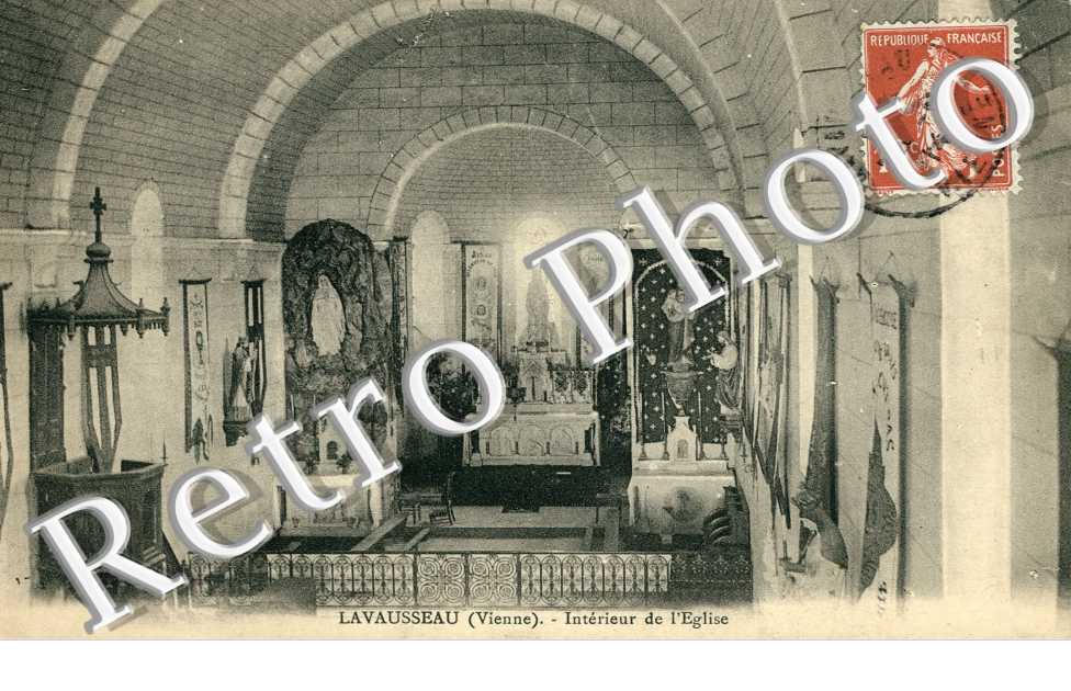 interieur de l'eglise
