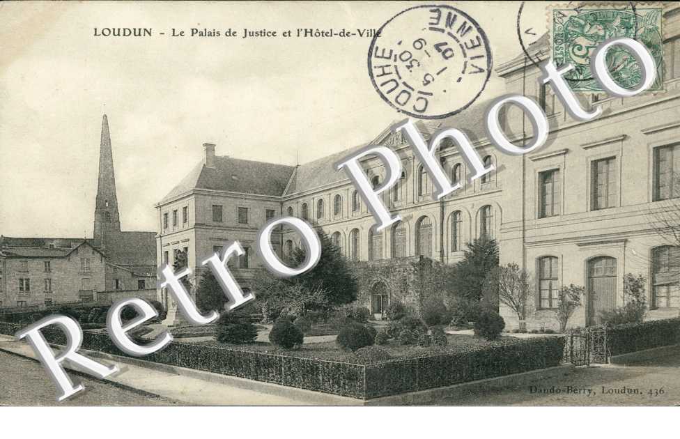 le Palais de Justice et l'Hotel-de-Ville