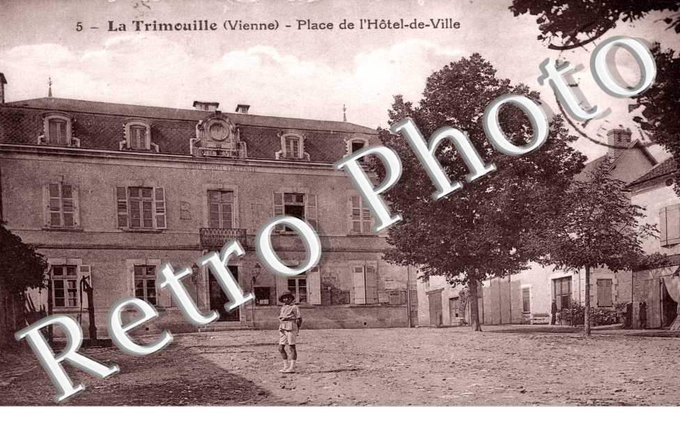 Place de l'Hotel-de-Ville