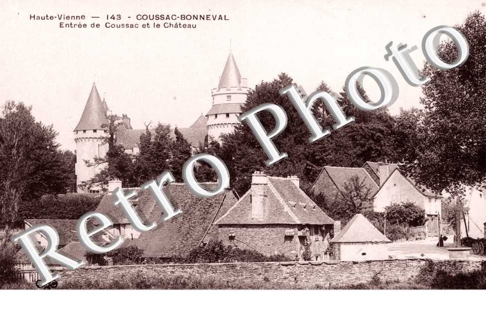 Entree de Coussac et le Chateau