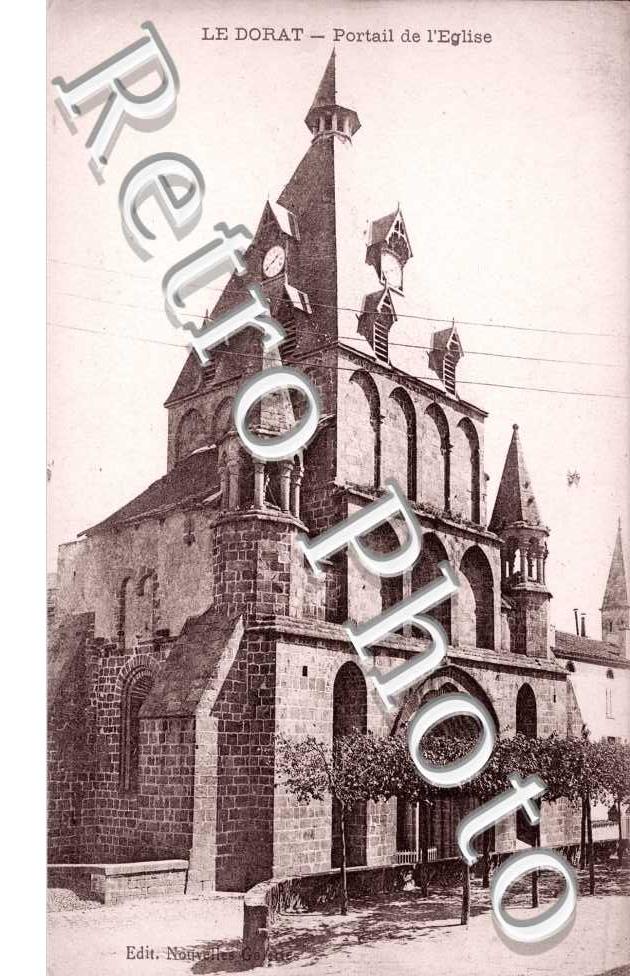 portail de l&#039;eglise