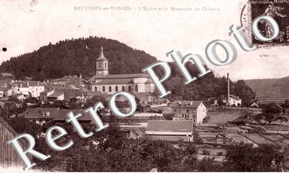 l&#039;Eglise et la Montagne du Chateau