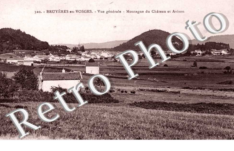 Vue Generale - Montagne du Chateau et Avison
