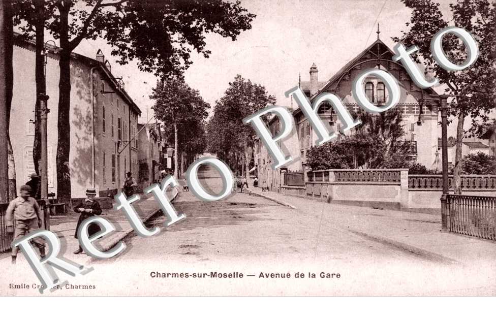 Charmes-sur-Moselle, l&#039;Avenue de la Gare