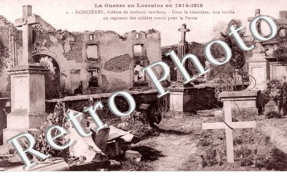 Le Cimetiere apres les bombardements