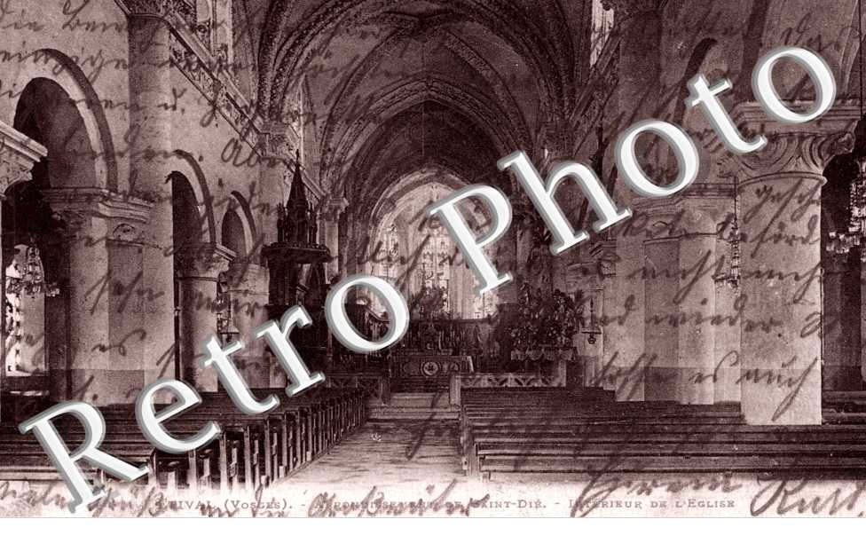 Interieur de l'eglise