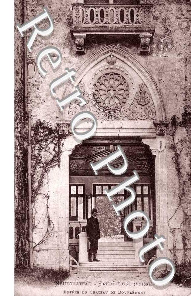 Chateau de Bourlemont - l&#039;Entrée