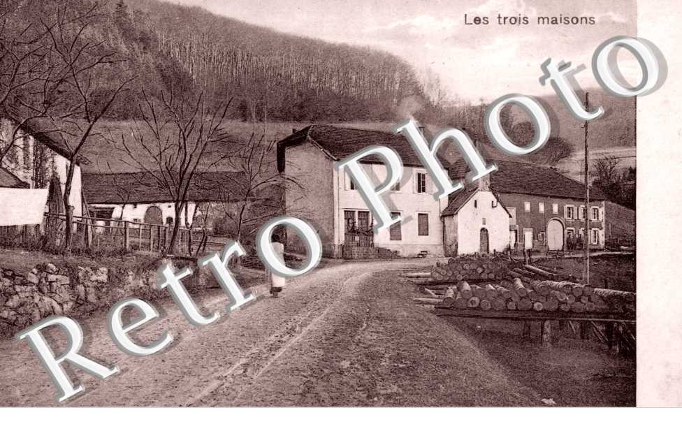 Les Trois Maisons