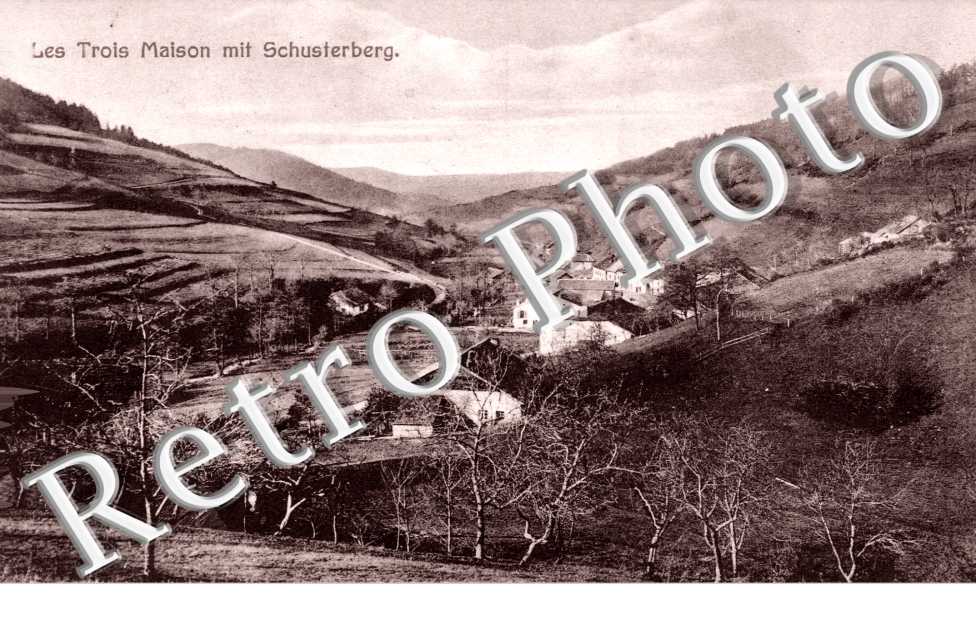 Les Trois Maisons