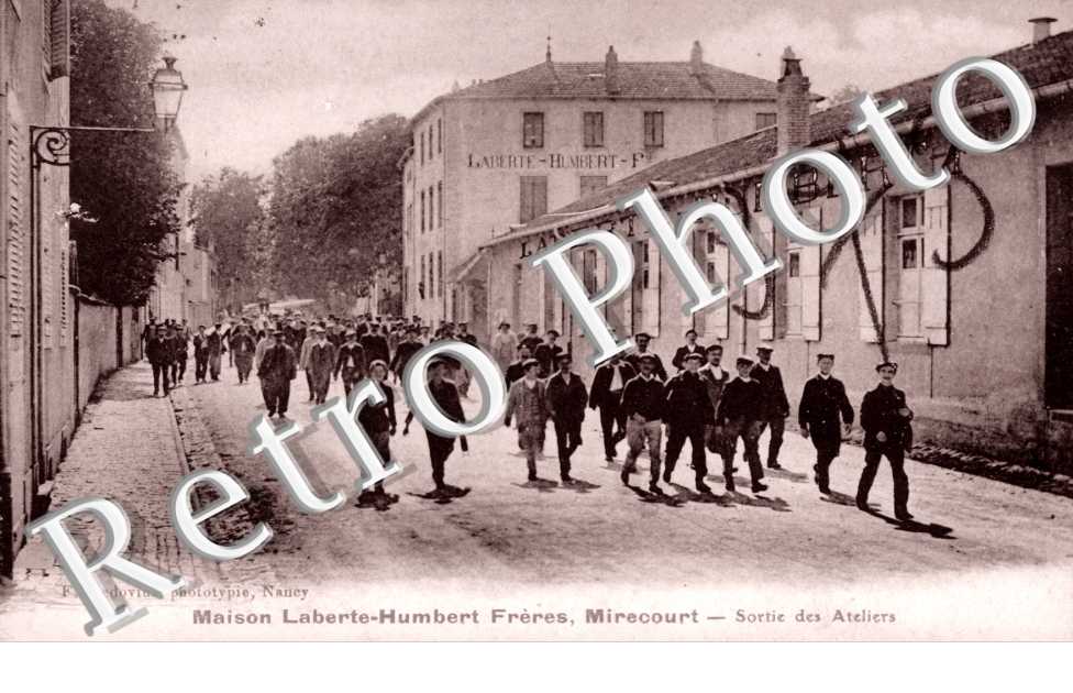 la Maison Laberte-Humbert Freres, Sortie des Ateliers
