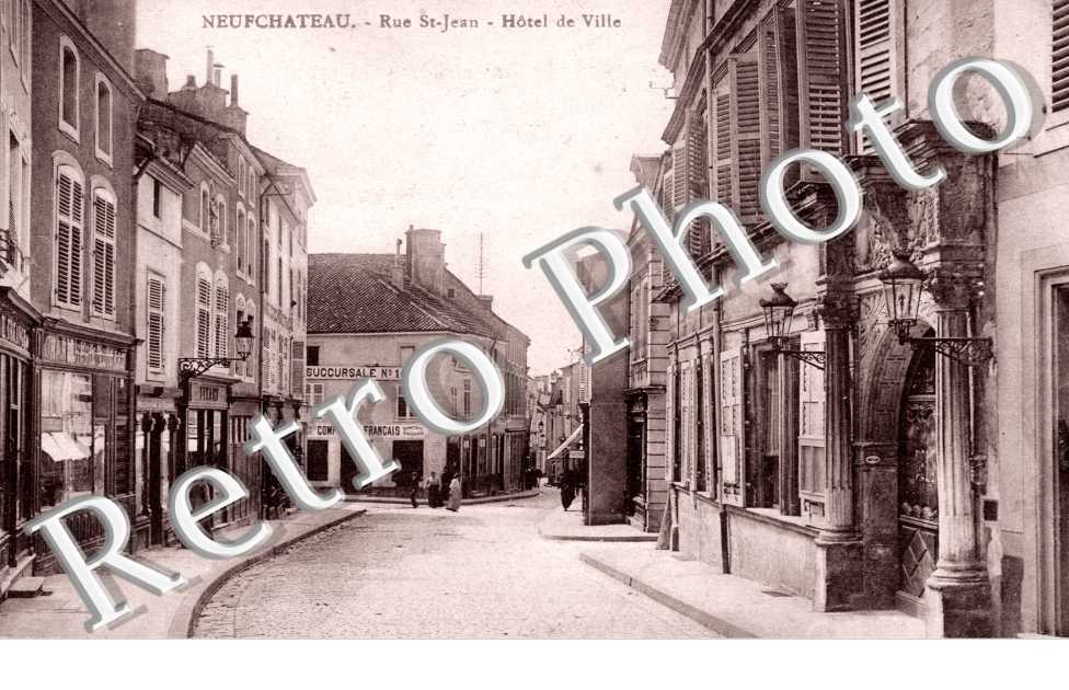 Rue Saint-Jean, Hotel de Ville