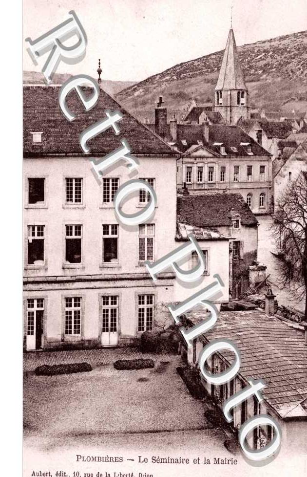 le seminaire et la Mairie