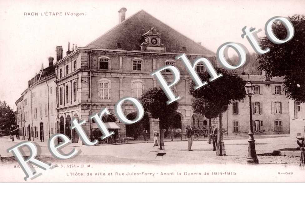Mairie et Rue Jules Ferry