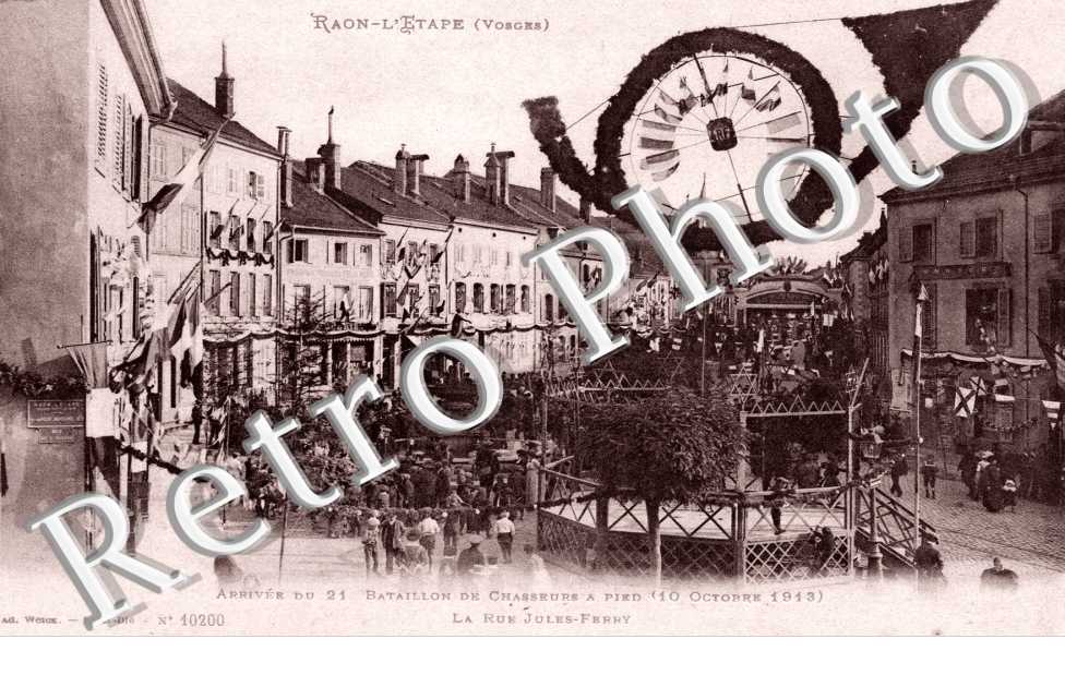 Rue Jules Ferry  Arrivee du 21e bataillon de chasseurs a pied 10 octobre 1913