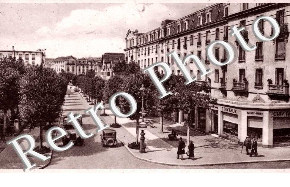 Avenue Ambroise Bouloumie et les Hotels