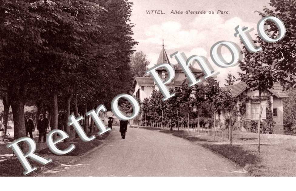 Allee d'entree du Parc