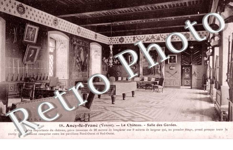 le Chateau - Salle des Gardes