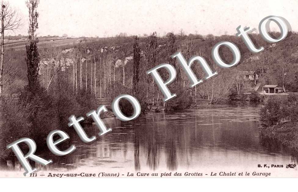 la Cure au Pied des Grottes, le Chalet et le Garage