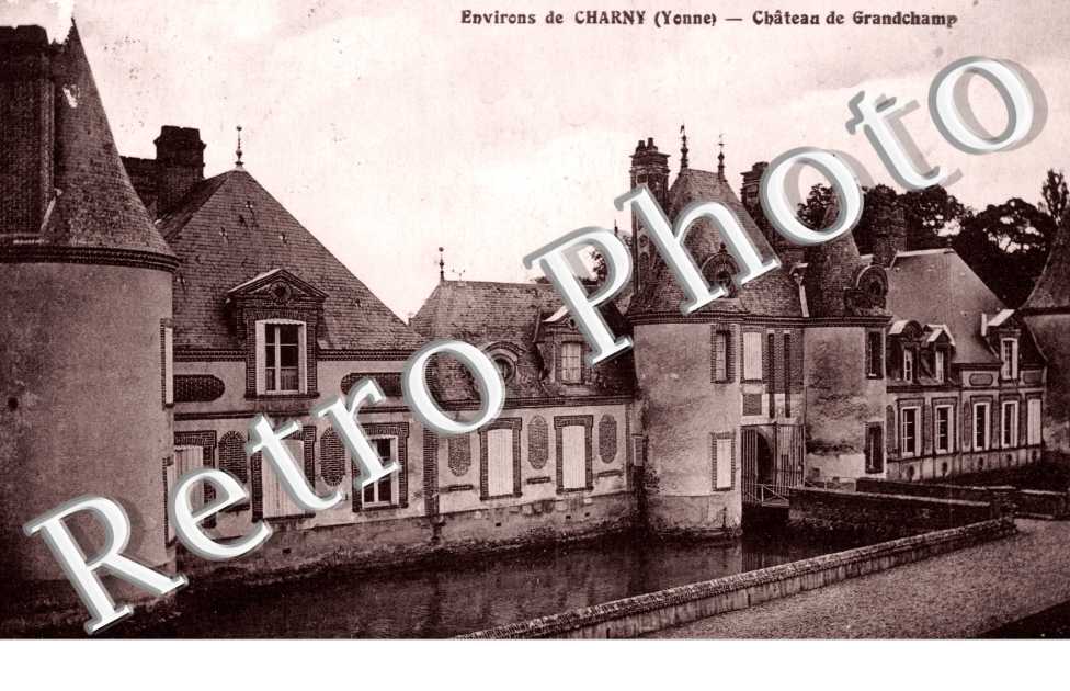 Environs de Charny, Chateau de Grandchamp