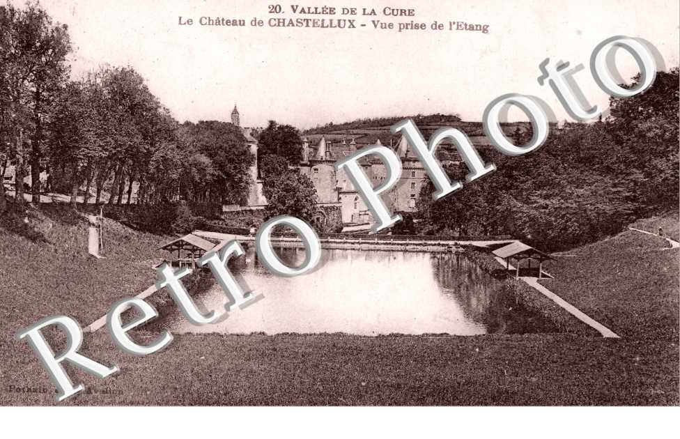 Vallee de la Cure, le Chateau de Chastellux, Vue prise de l&#039;Etang