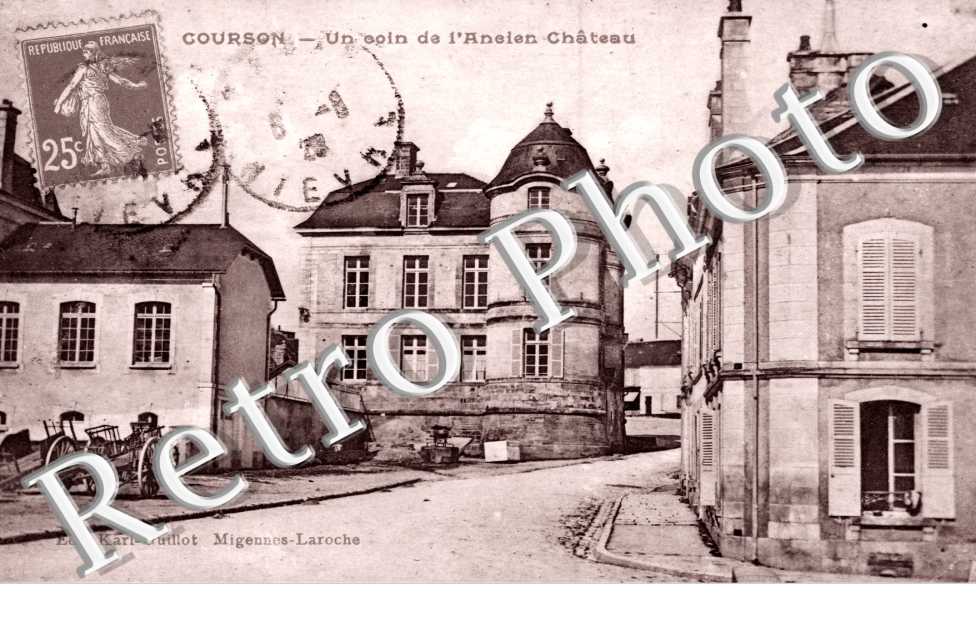 Un Coin de l'Ancien Chateau