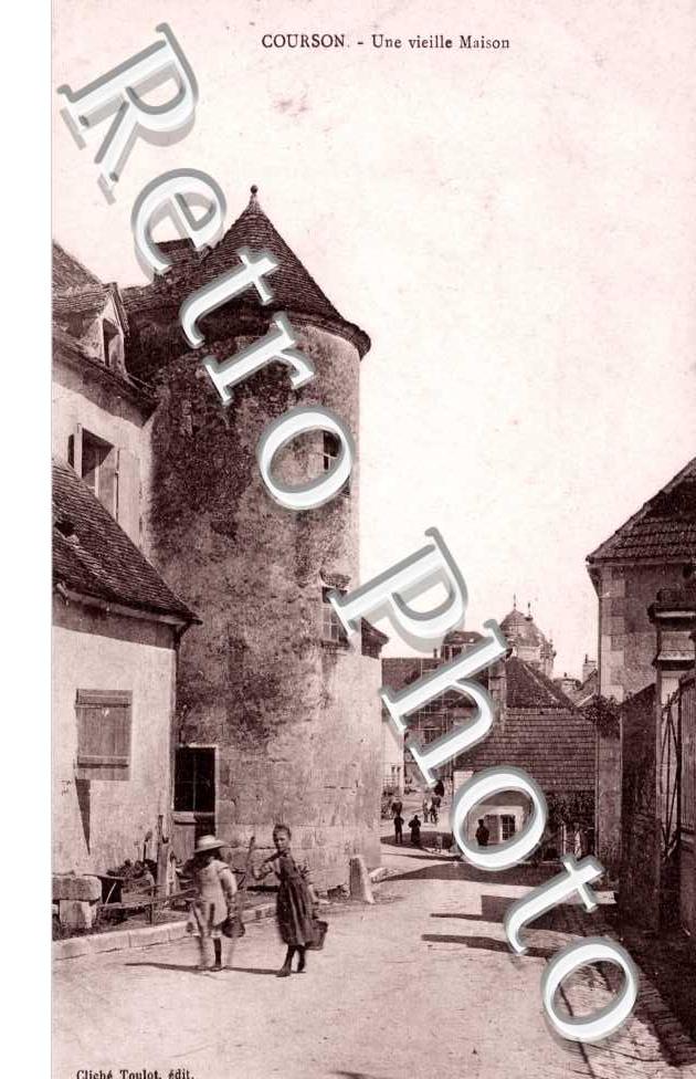 Une Vieille Maison