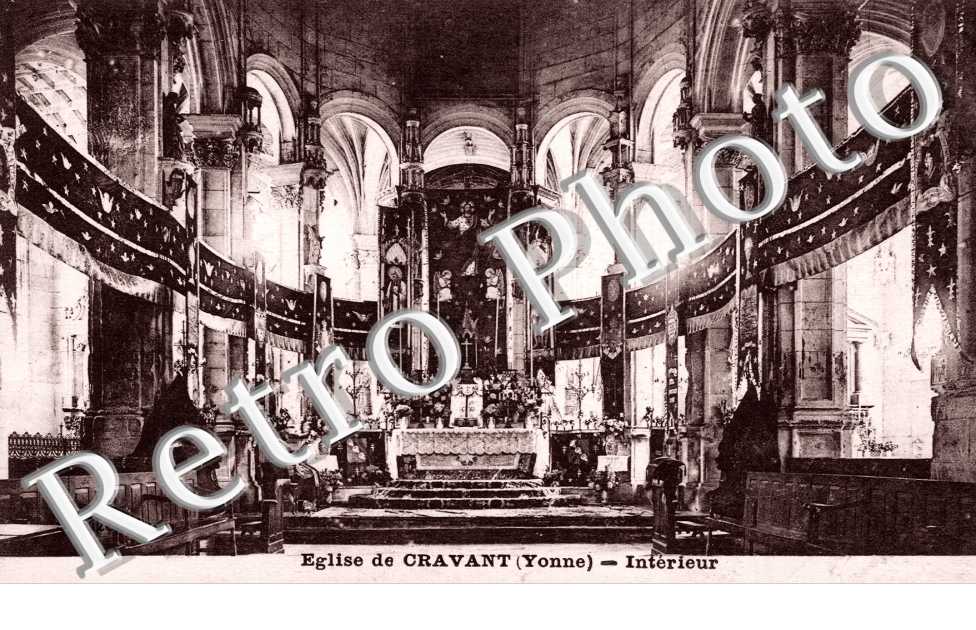 Interieur de l'eglise