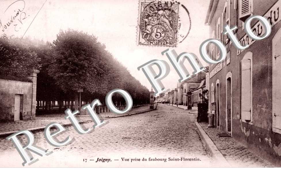 Vue prise du Faubourg Saint-Florentin