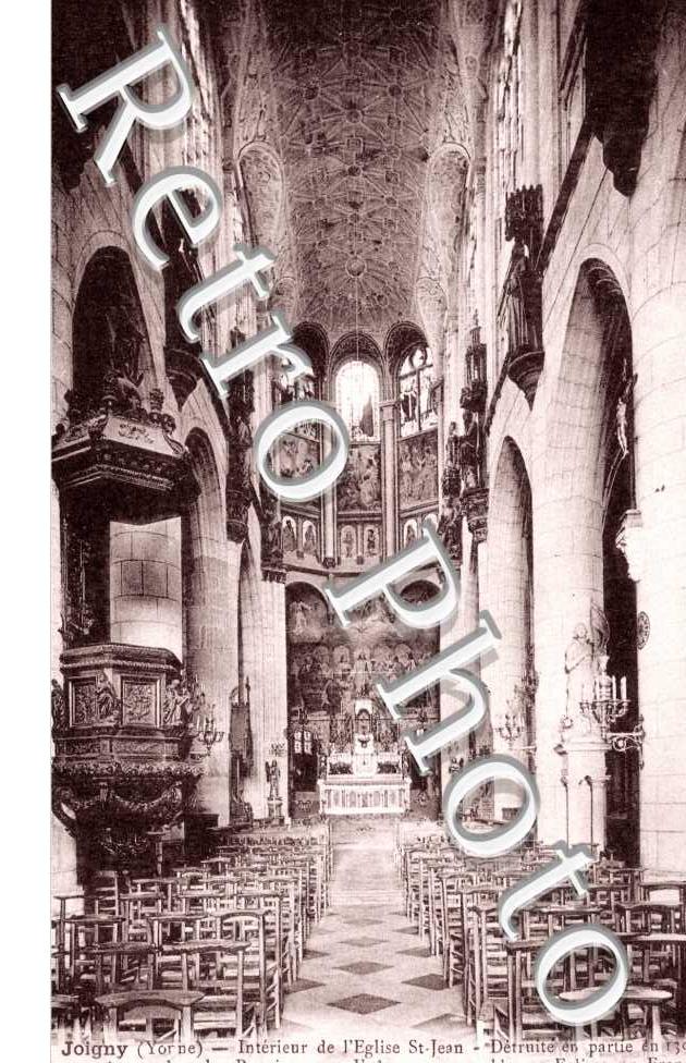 Interieur de l'Eglise Saint Jean