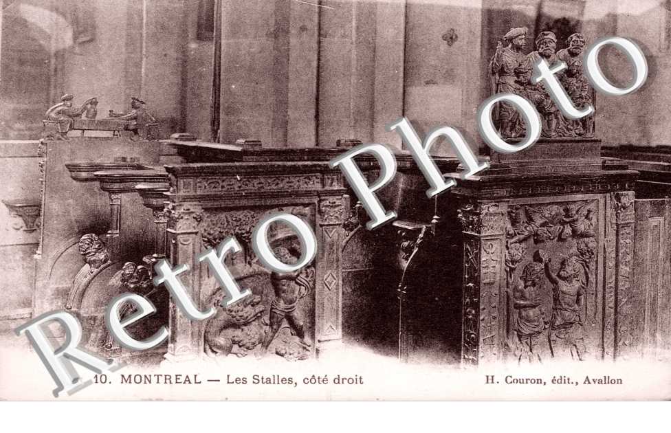 Les Stalles, cote droit