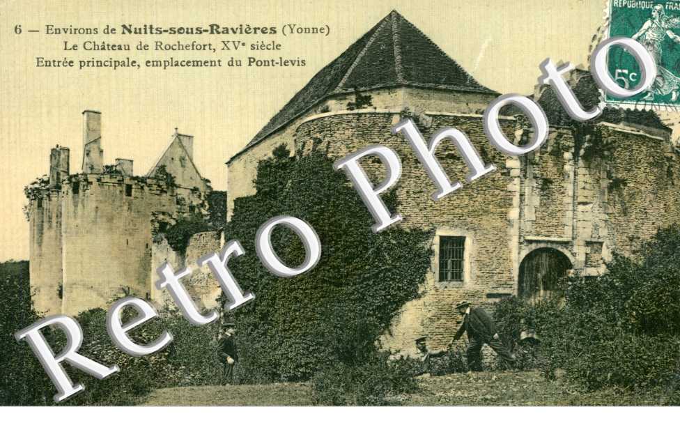 Nuits-sous-Ravieres, le Chateau de Rochefort