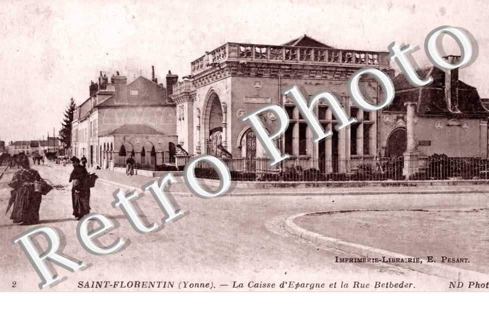 la Caisse d'Epargne et le rue Betbeder