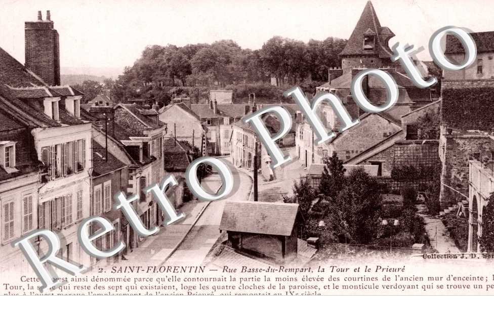 la rue basse du rempart, la tour et le prieure