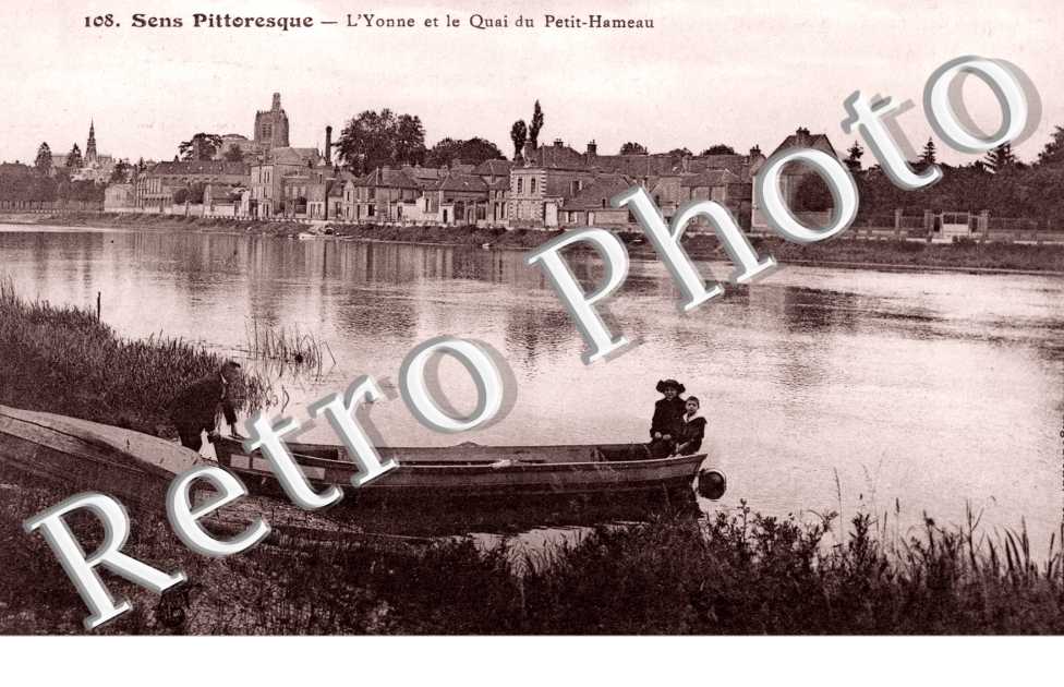 L'Yonne et le Quai du Petit Hameau