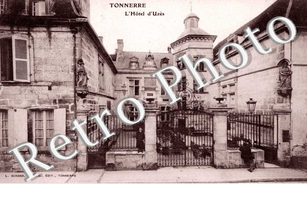 l&#039;hotel Uzes