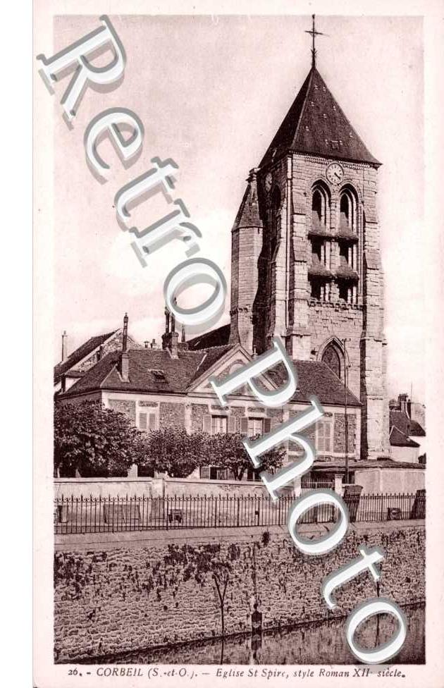 Eglise Saint-Spire, Style Roman XIIeme siecle