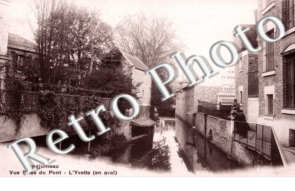 Vue prise du Pont, l&#039;Yvette
