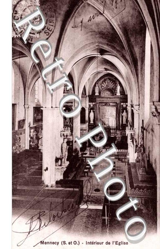 interieur de l&#039;eglise