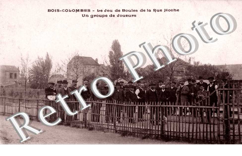 Le jeu de boules de la rue Hoche