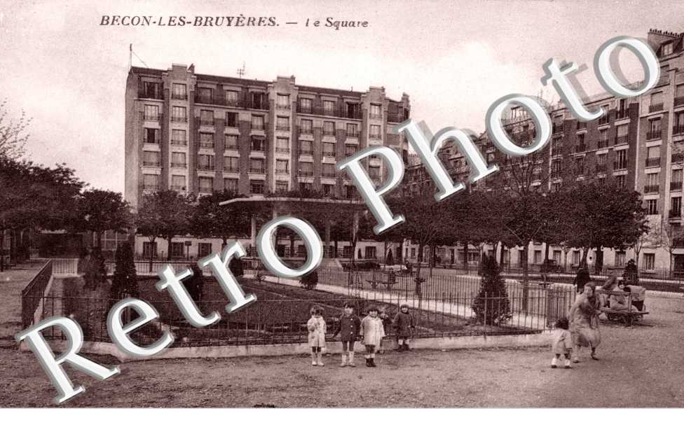 Becon les Bruyeres, le Square
