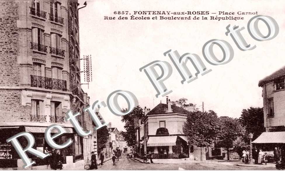 Place Carnot, Rue des Ecoles et Boulevard dela Republique
