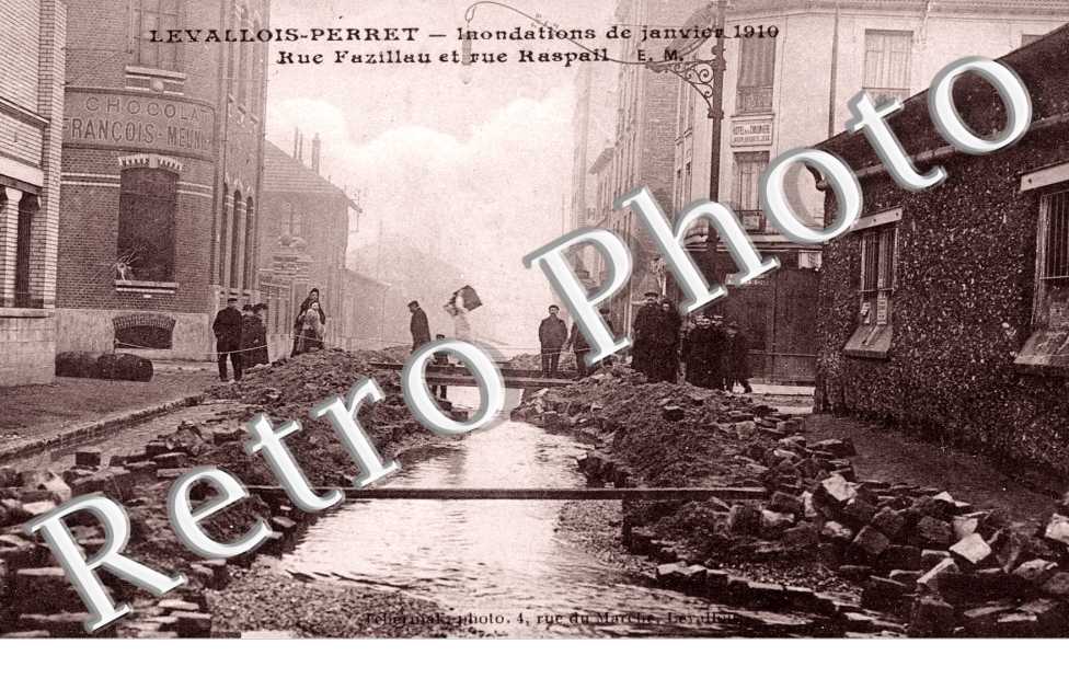 Inondations 1910, Rue Fazillau et Rue Raspail