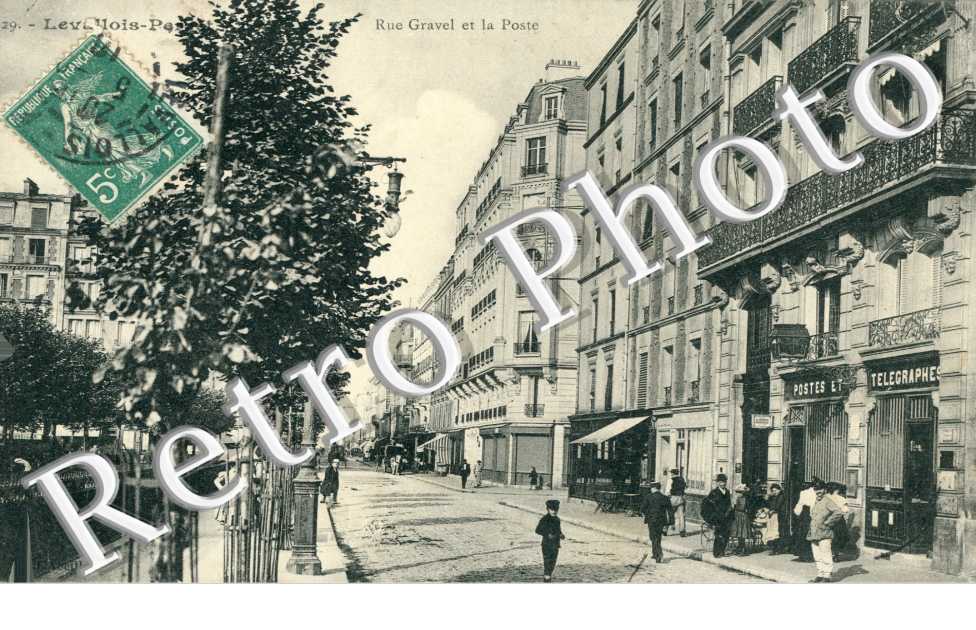 Rue Gravel et la Poste