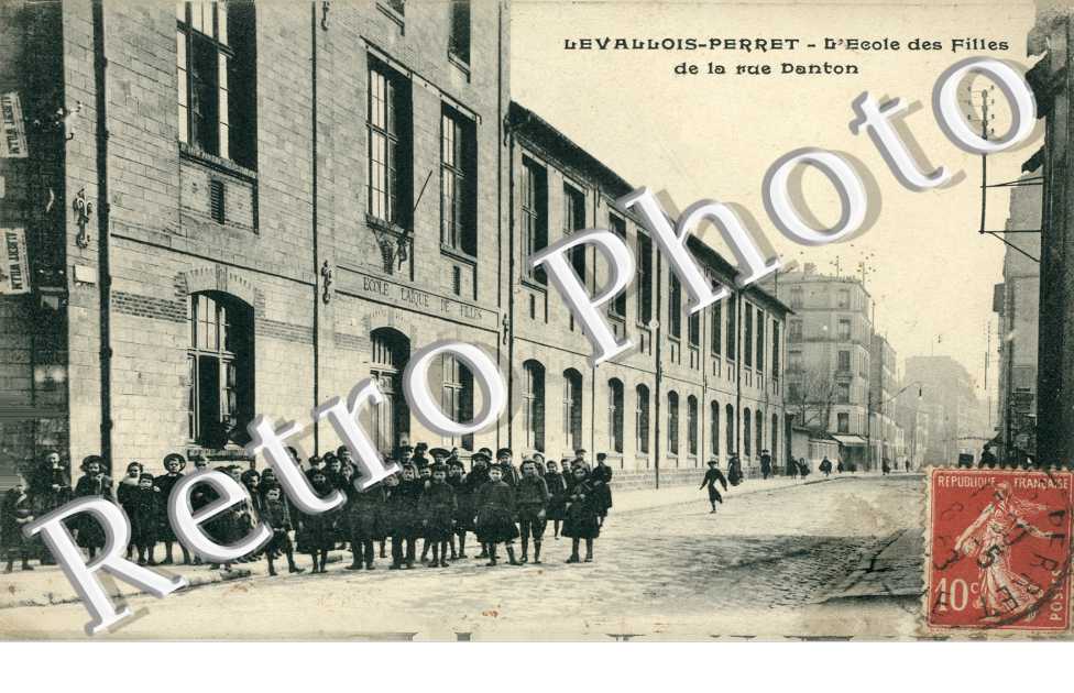 L&#039;Ecole des Filles de la Rue Danton