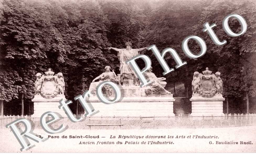 Parc de Saint-Cloud, Ancien Fronton du Palais de l&#039;Industrie